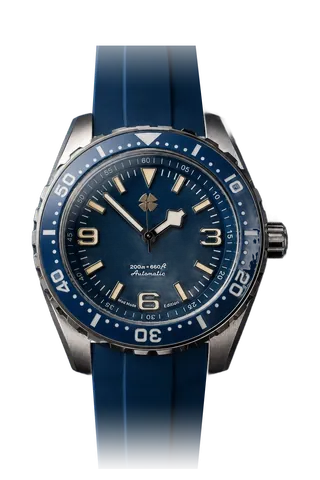 Plongeuse à lunette et cadran bleus, bracelet caoutchouc bleu.